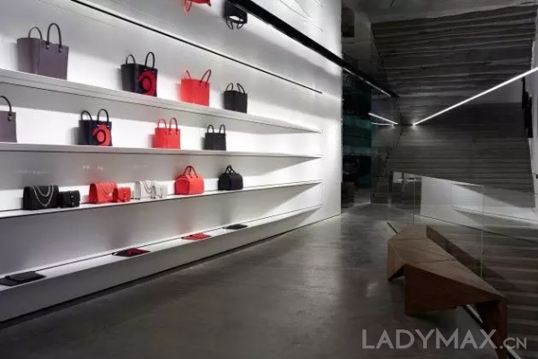 Victoria Beckham在香港开亚洲首间店铺 正寻求个人品牌的全球扩张