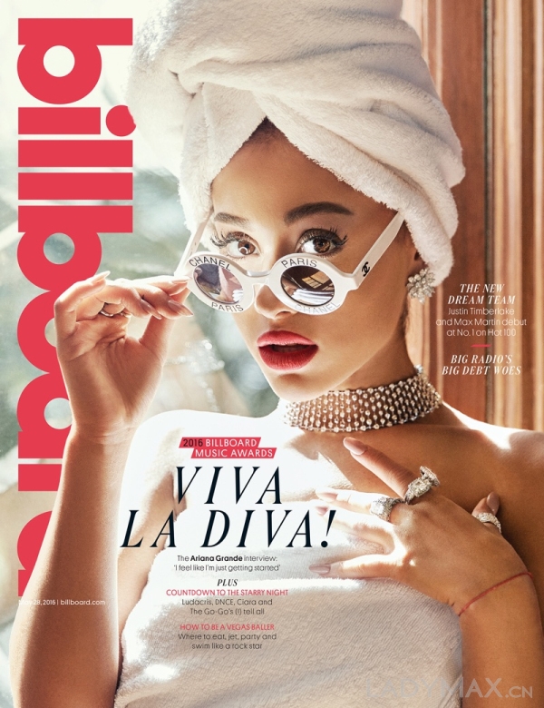 Ariana Grande性感出镜《Billboard》杂志