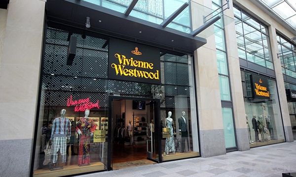 为凸显品牌形象 Vivienne Westwood旗下男女装品牌将合并