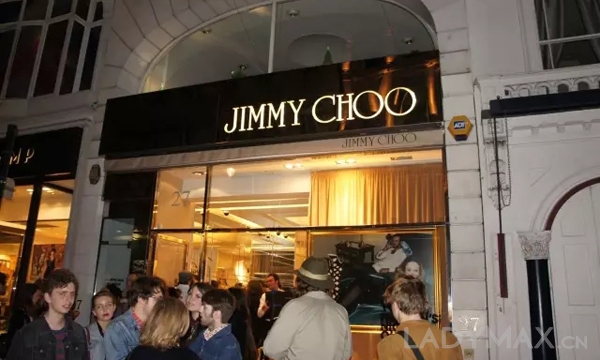 快讯：Jimmy Choo证实将寻求出售 潜力买家包括中国的投资人