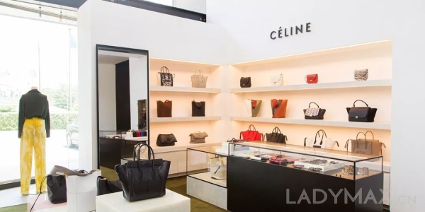 新Céline首款手袋疑似曝光，会成为下一个爆款吗？