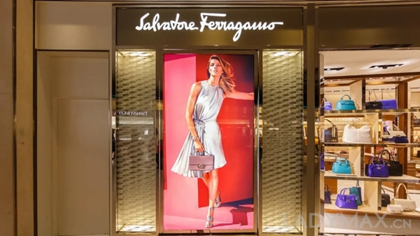 早报 | adidas大中华区收入下滑5%；Ferragamo第三季度收入大跌逾38%