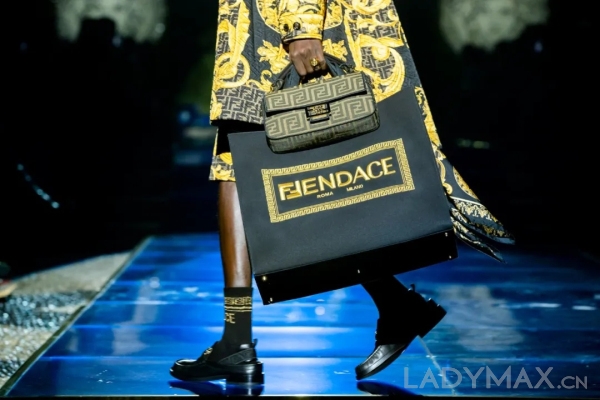 Versace和Fendi联名，是奢侈品牌内卷吗？