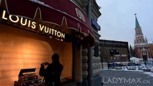 突发 | 爱马仕、LV和Chanel等奢侈品牌关闭在俄门店