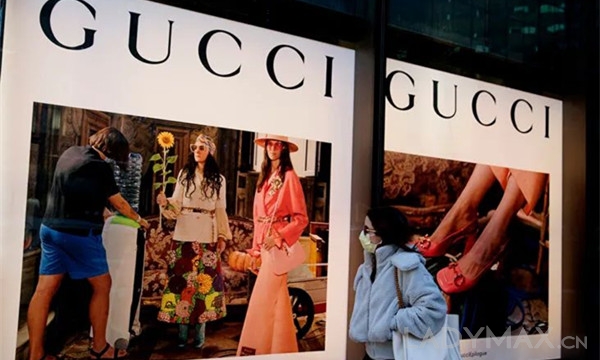 早报 | Gucci中期年收入目标提升至150亿欧元；李宁收购英国百年鞋履品牌Clarks