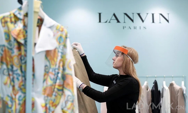 传Lanvin陷入人才危机，多名员工跳槽至Chanel、Dior和爱马仕