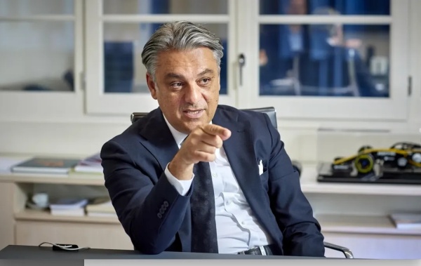 深度 | Gucci母公司为何同时聘用贝恩和BCG? 深度 | Gucci母公司为何同时聘用贝恩和BCG?