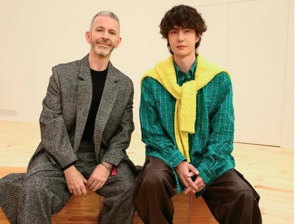 Loewe 大中华区总裁将加入Givenchy Loewe 大中华区总裁将加入Givenchy