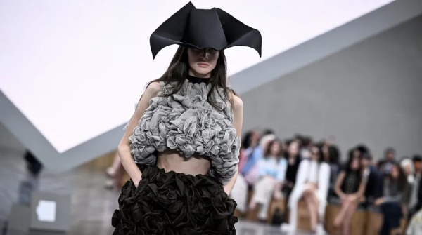 三年来首次,瑞银罕见喊多奢侈品 三年来首次,瑞银罕见喊多奢侈品