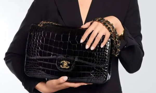 Chanel 回应不再销毁库存 Chanel 回应不再销毁库存